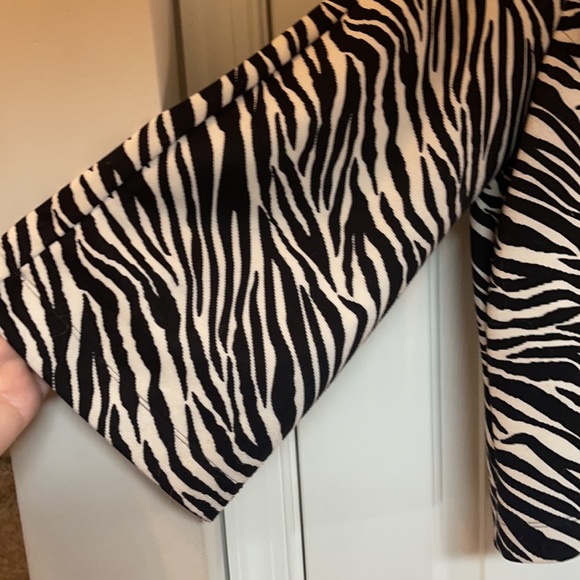 Zebra Print - swing coat - Size L - notations - Picture 3 of 4